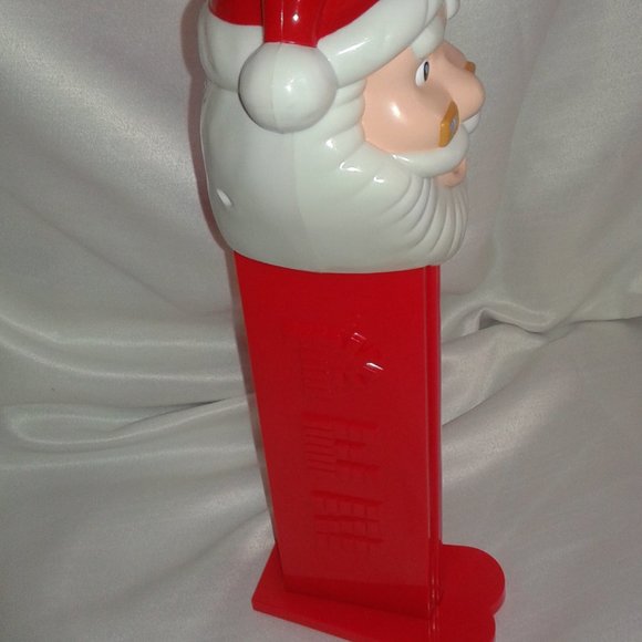 PEZ - Picture 3 of 5